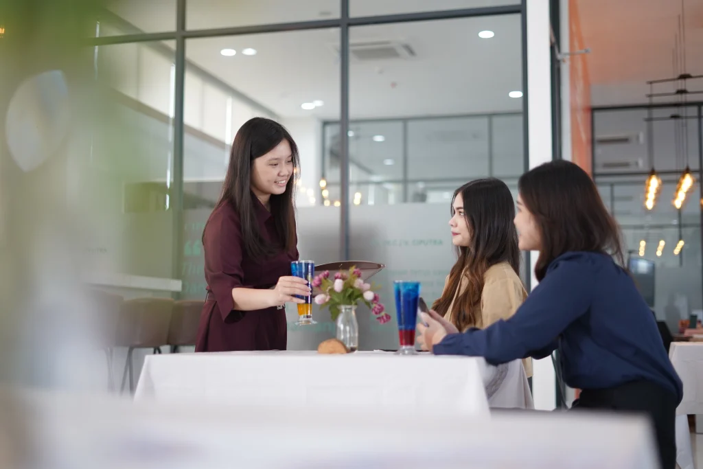 belajar food & beverage service