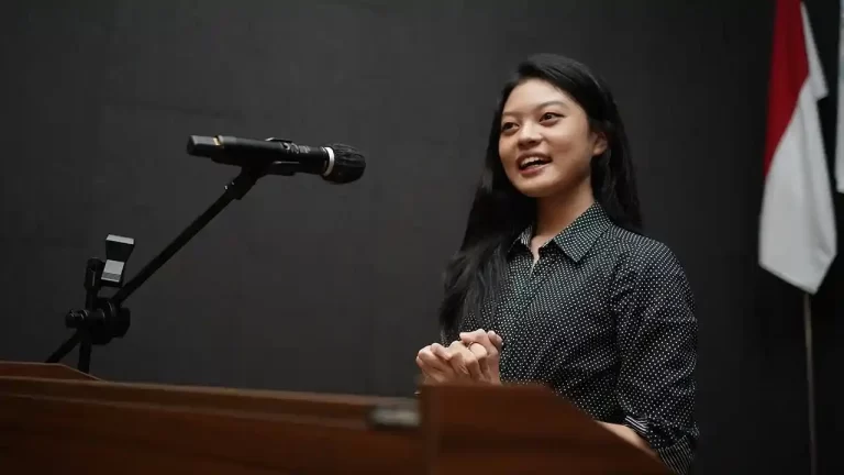 Spesialisasi Communication Business Management, Kampus Ciputra Makassar