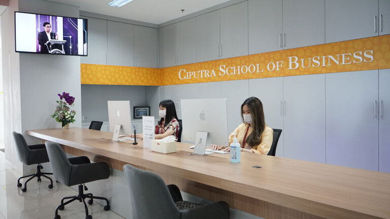 Academic Support Kampus Ciputra Makassar