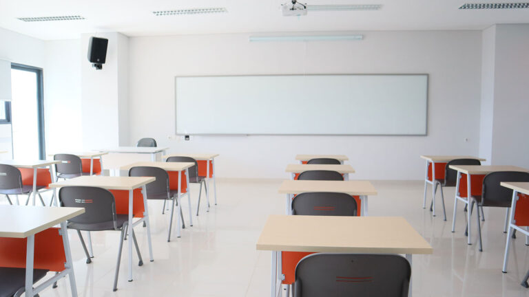 Ruang Kelas Kampus Ciputra Makassar