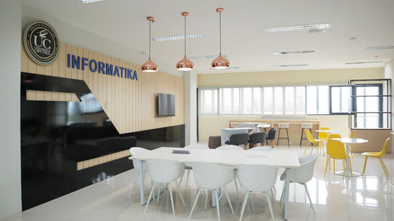 Student Lounge Program Studi Informatika Kampus Ciputra Makassar