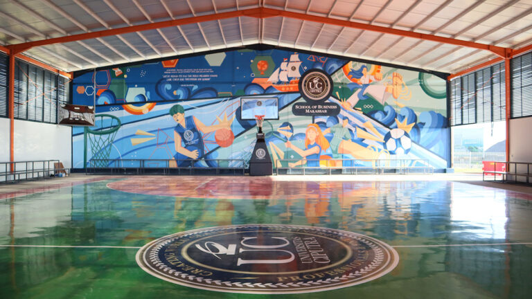 Lapangan Basket Kampus Ciputra Makassar