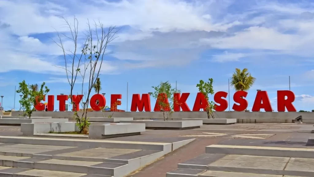 alasan kenapa kuliah di makassar